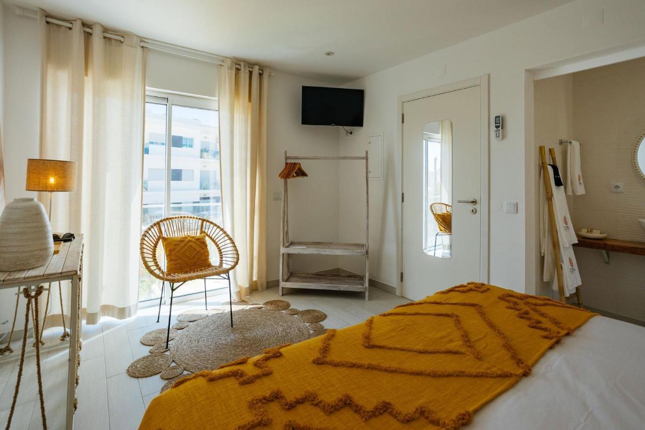 Coral Boutique Suites アルブフェイラ エクステリア 写真